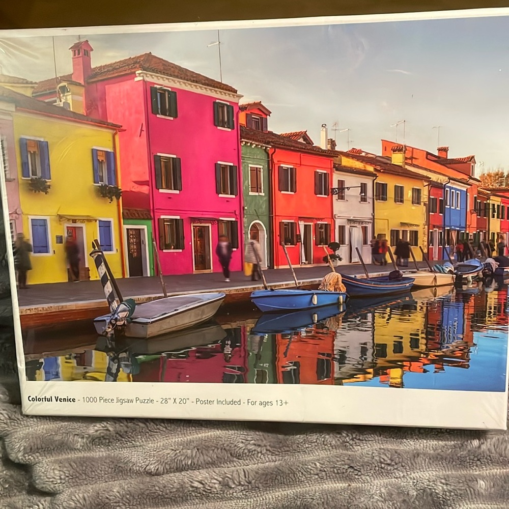 1000 Pieces Puzzle “Colorful Venice” 28”X 20”. Factory Sealed, poster included.
